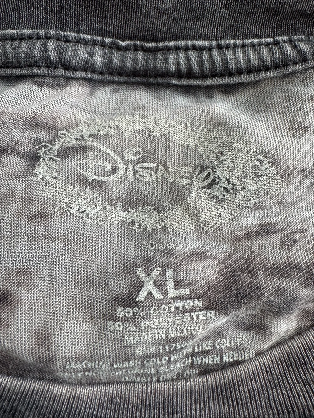 DISNEY Charcoal Heather Distressed Look Mickey Mouse Graphic Tee Size XL - Picture 7 of 8